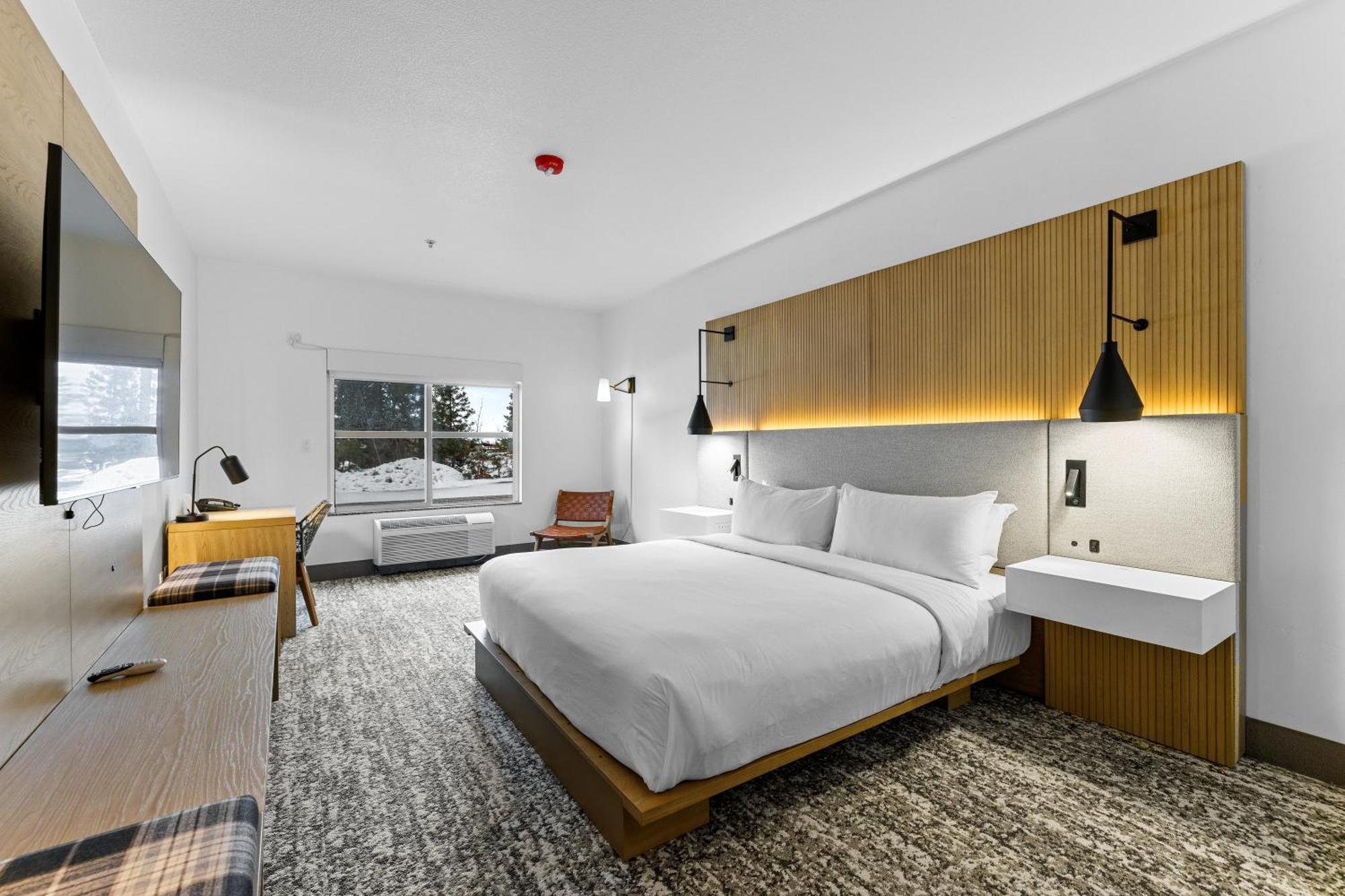 The Evergreen Hotel Мак-Колл Экстерьер фото